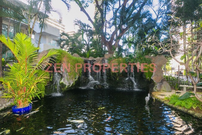 Building Photo - Fully furnished 2 bdrm / 2 bath / 1 parking unit at The Windsor Waikiki