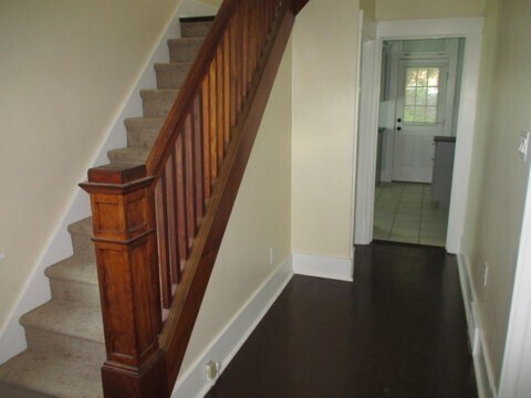 Building Photo - 1316 Beaver Rd