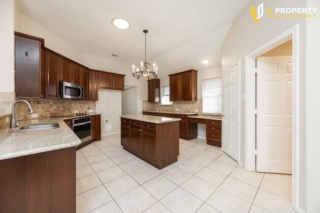 Building Photo - What's special