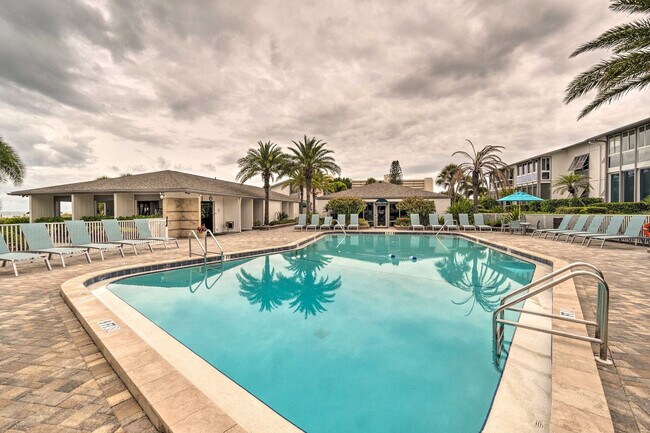 Building Photo - 1037 W Peppertree Dr