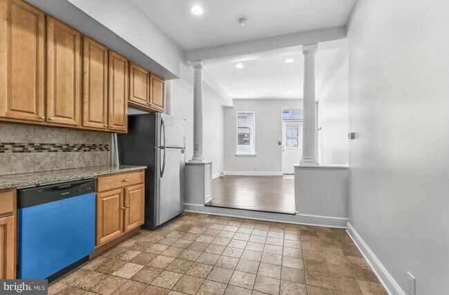 Building Photo - 1600 Frankford Ave