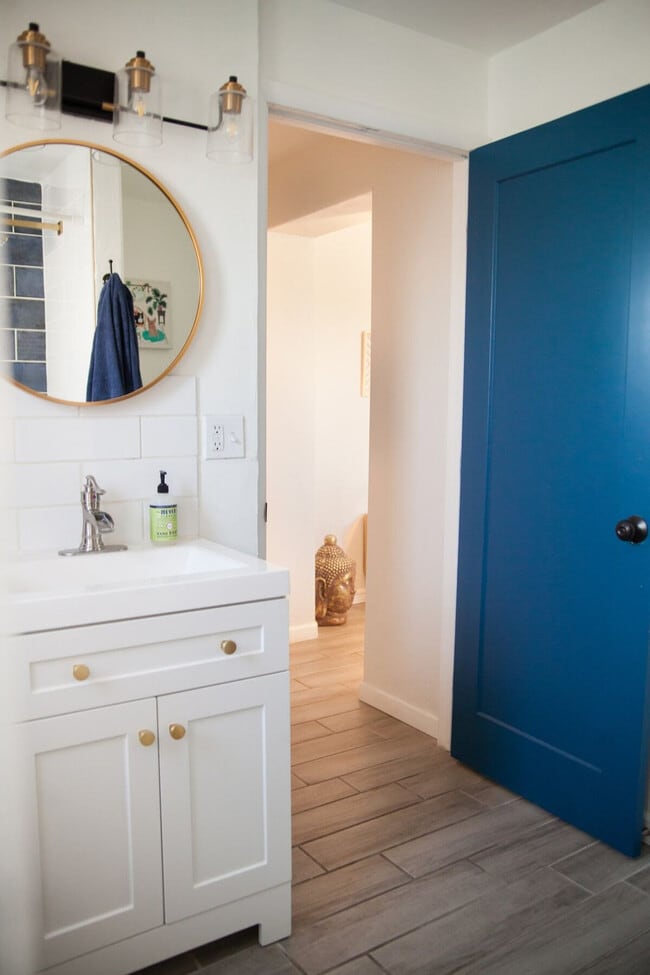 Building Photo - 1314 S 8th Ave