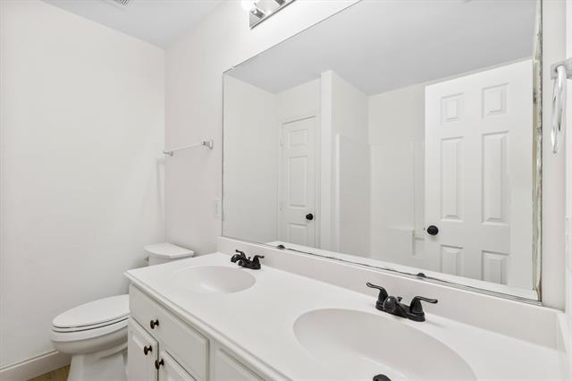 Building Photo - 3309 Willow Springs Dr