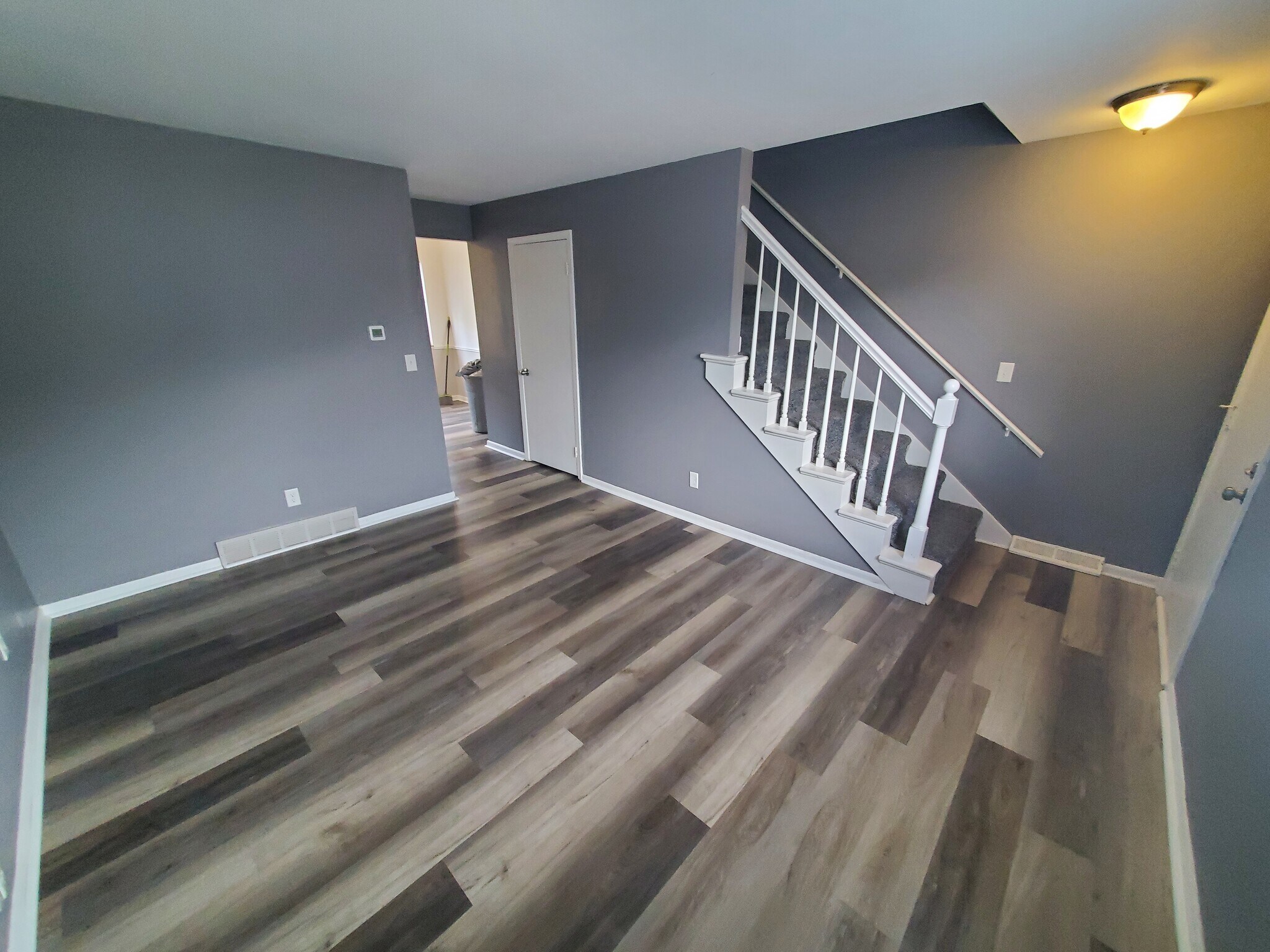 Large living room area - 5906 Christie Ave SE