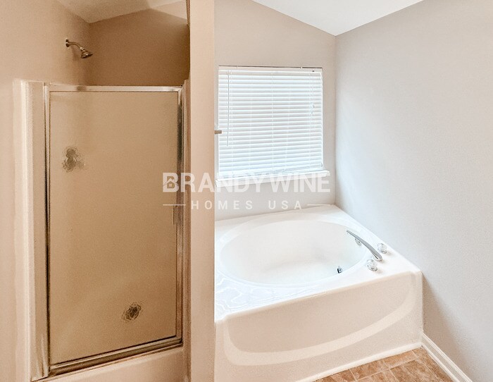 Building Photo - 244 Augusta Woods Dr