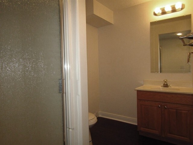 Building Photo - 894 E 780 S