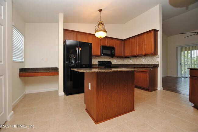 Building Photo - 6633 Jefferson Garden Ct