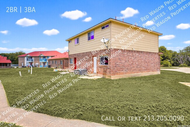 Building Photo - 6342 Queens Castle Dr