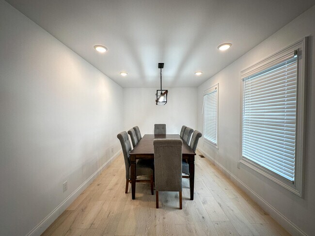 Building Photo - 46 Caden Ln