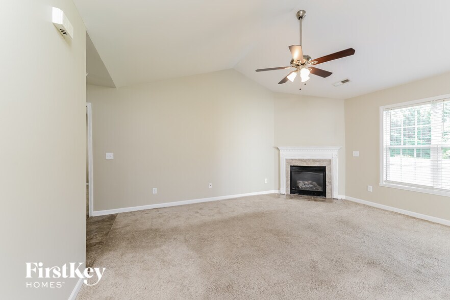 Building Photo - 5122 Fiddlers Run Dr