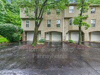 Building Photo - 37 Run St