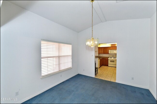 Building Photo - 14101 Koshare Ct