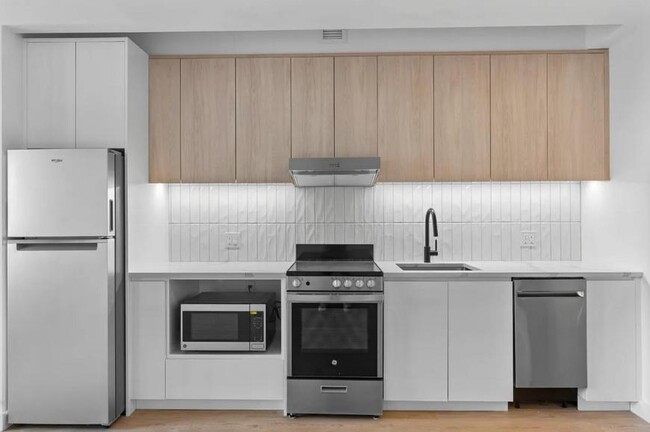 Building Photo - 0 bedroom in BROOKLYN NY 11216