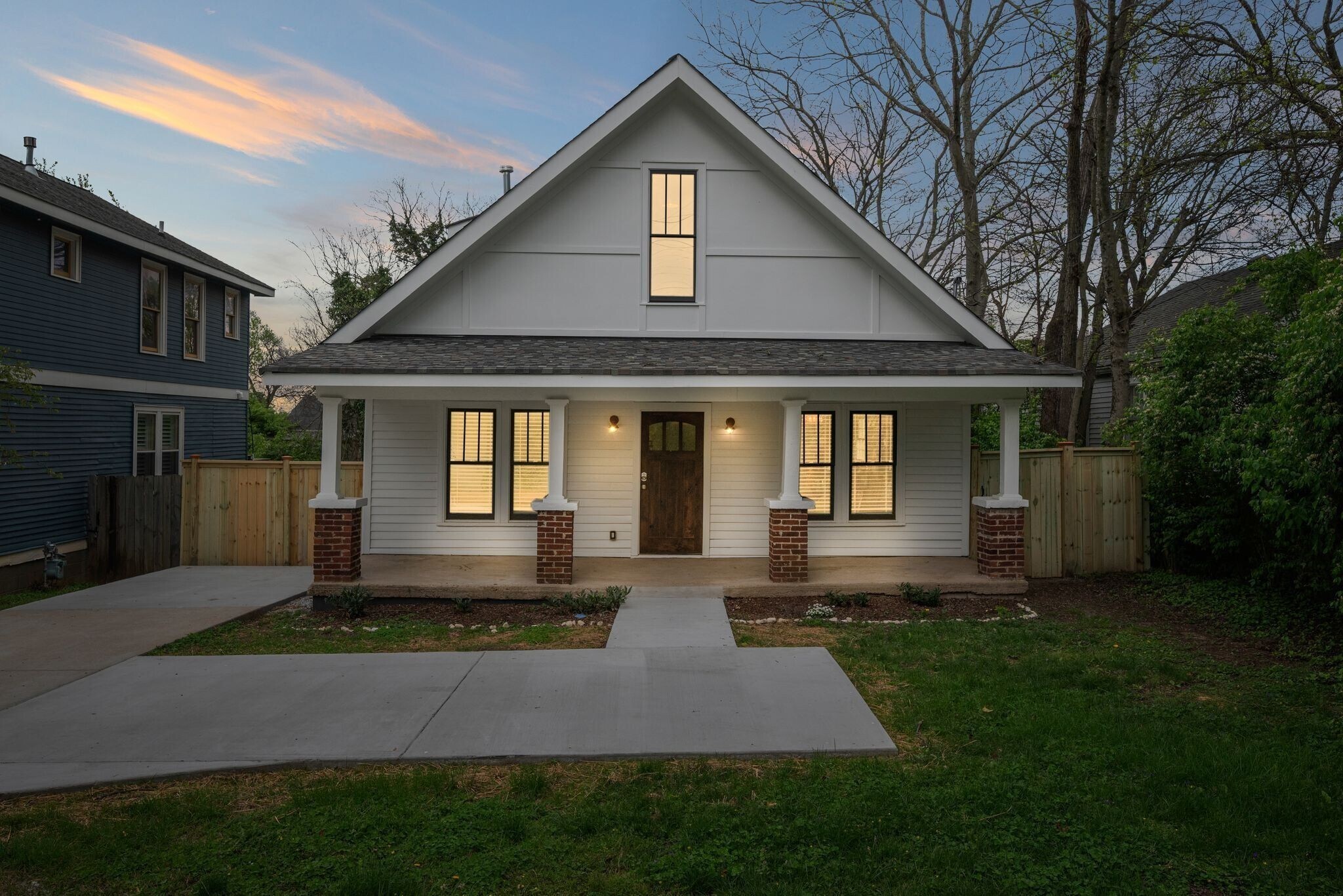 Building Photo - 3706 Hilltop Ln