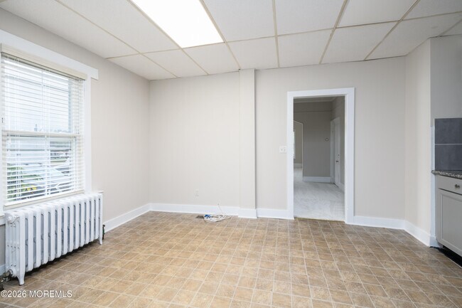 Building Photo - 463 Prospect Ave