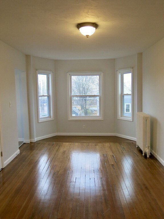 Building Photo - 218 Whitman Ave