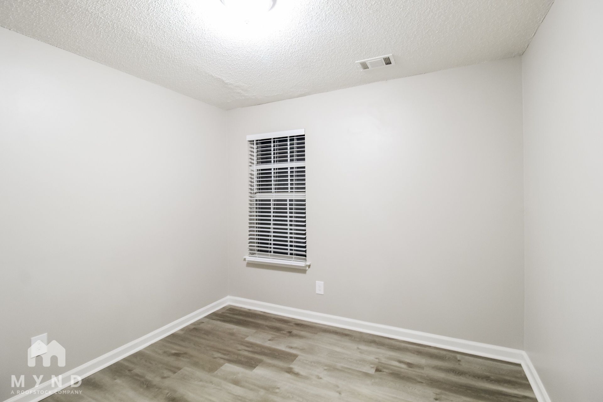 Building Photo - 5838 Waggoner Ct