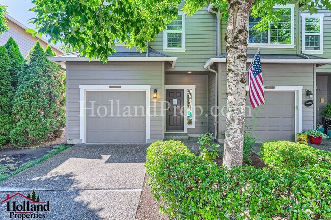 Building Photo - Charming and Comfortable Townhouse in Bethany Area!