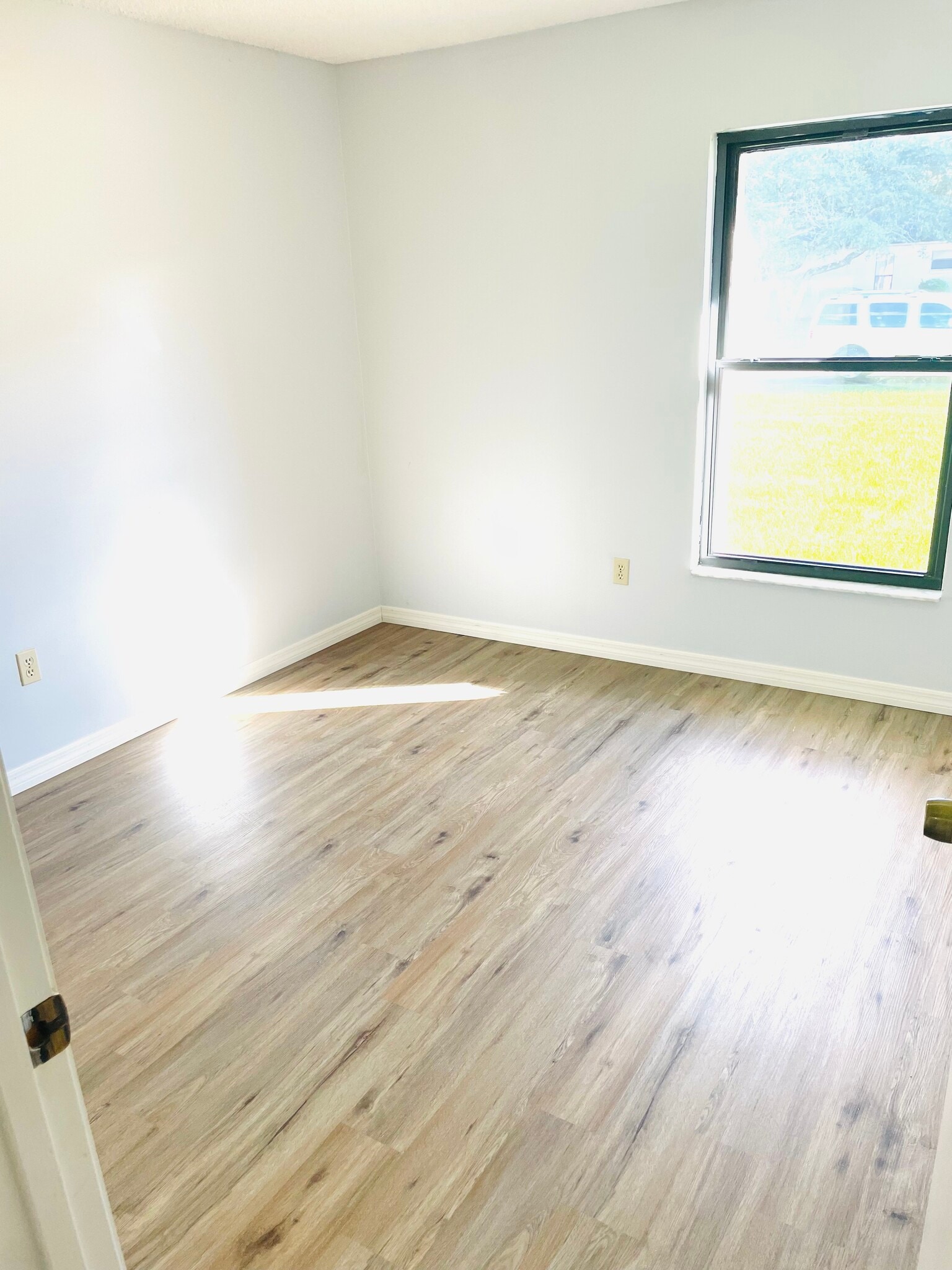 Building Photo - 2550 India Blvd