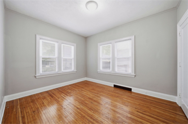 Building Photo - 3115 F St