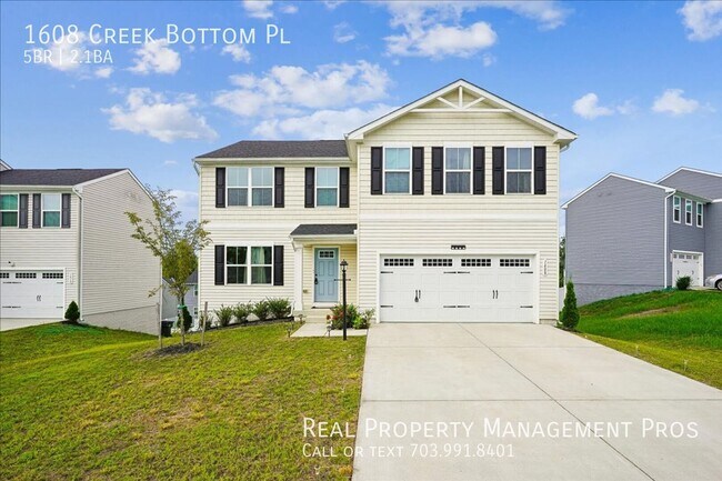 Building Photo - 1608 Creek Bottom Pl