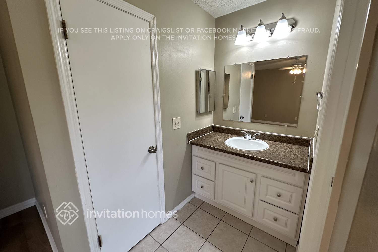 Building Photo - 4129 Yellowwood Dr