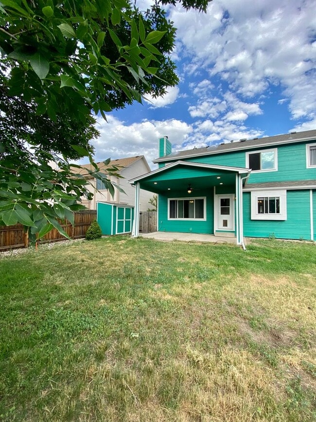 Building Photo - 4 Bedrooms on Corner Lot in 80920!  Dog Friendly!