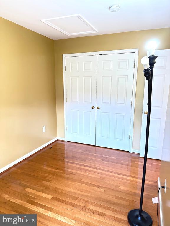 Building Photo - 20408 River Bank St