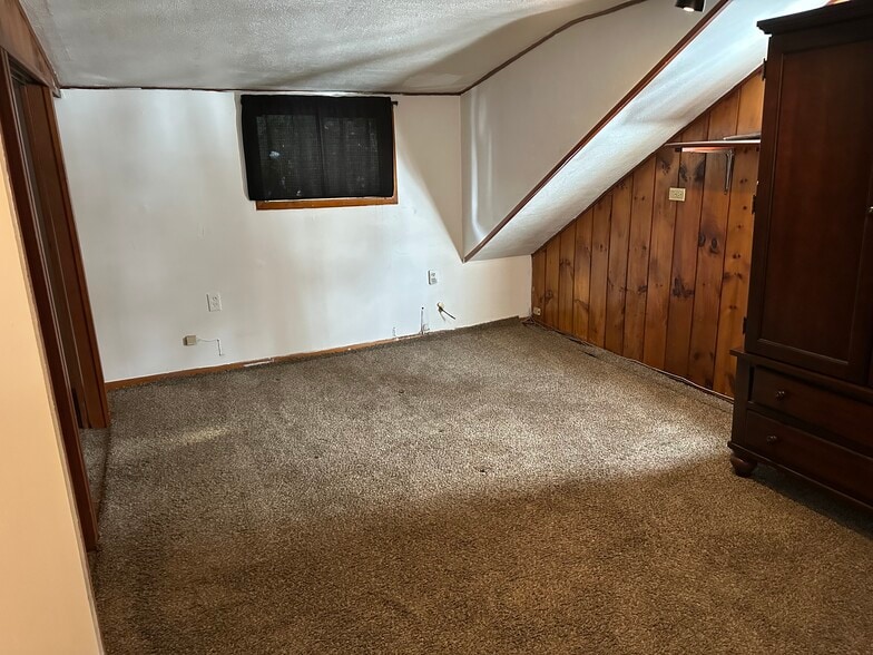 Bedroom 2 - 49 N Bridge St