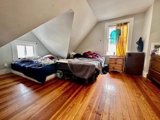 Building Photo - 17 Stratton Ter