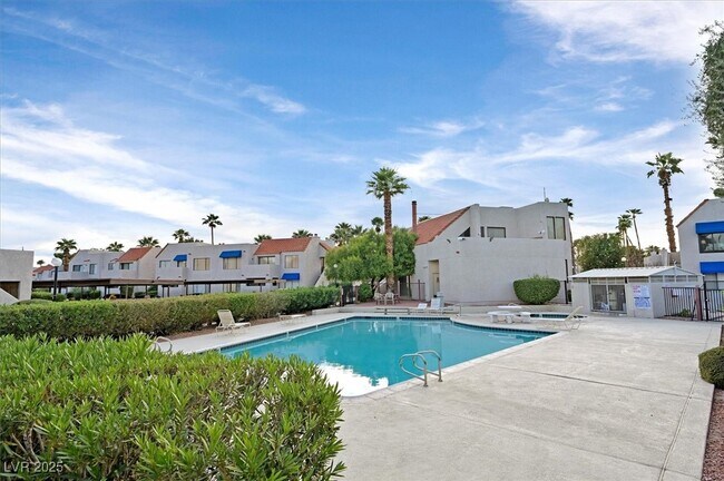 Building Photo - 4320 Gannet Cir