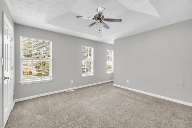 Building Photo - 3061 Majestic Park Ct