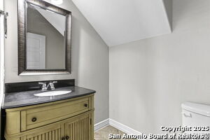 Building Photo - 8881 Highland Dawn