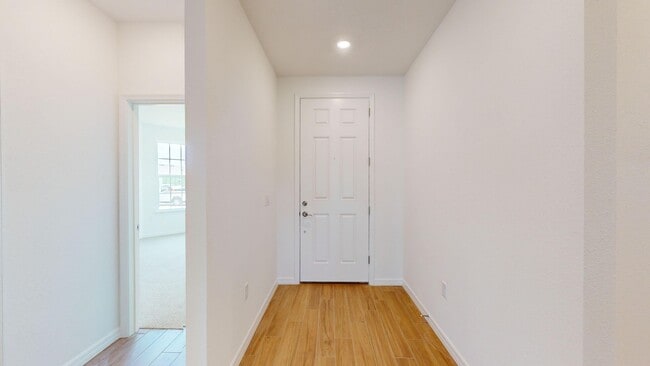 Building Photo - Resort-Style Living in Del Webb at Nocatee!