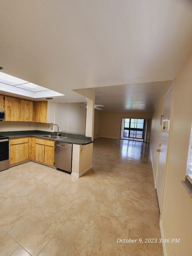 Primary Photo - 6108 Whiskey Creek Dr