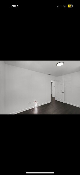 Building Photo - 1301 Ave L