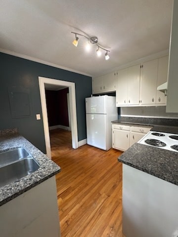 Building Photo - 1020 Hancock Dr