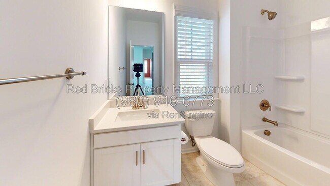 Building Photo - 13248 Chopin Ridge Rd