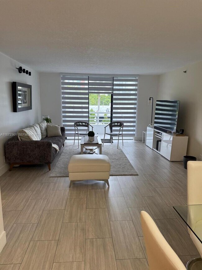 Building Photo - 3300 NE 192 St