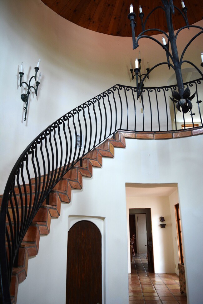 Building Photo - 32415 Aqua Vista Dr