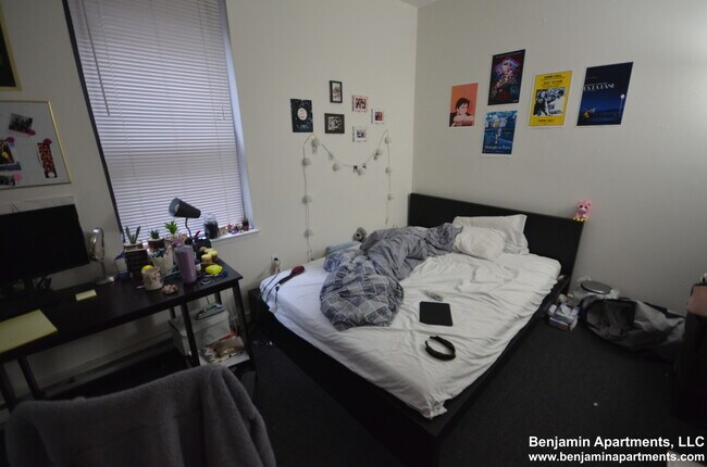 Building Photo - 774 Columbus Ave