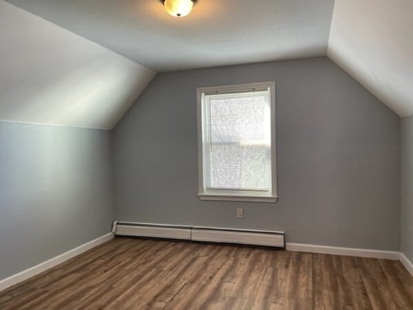 Building Photo - 40 Center St