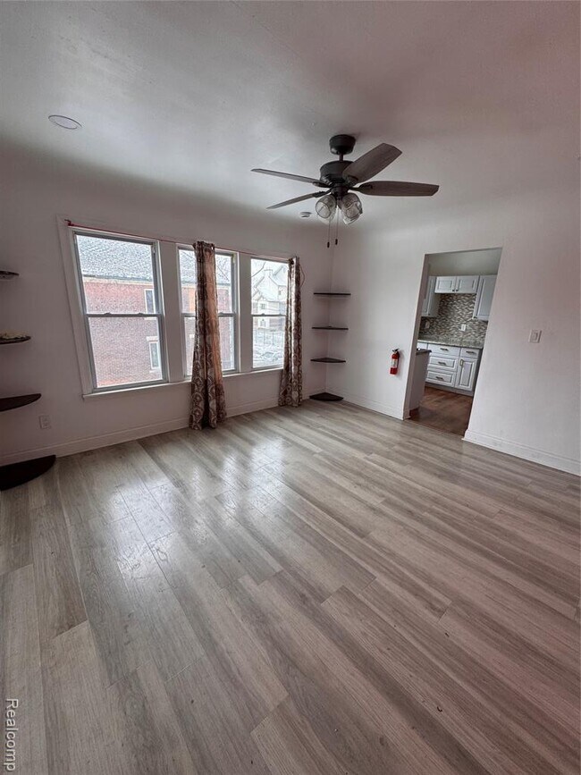 Building Photo - 8569 Quincy St