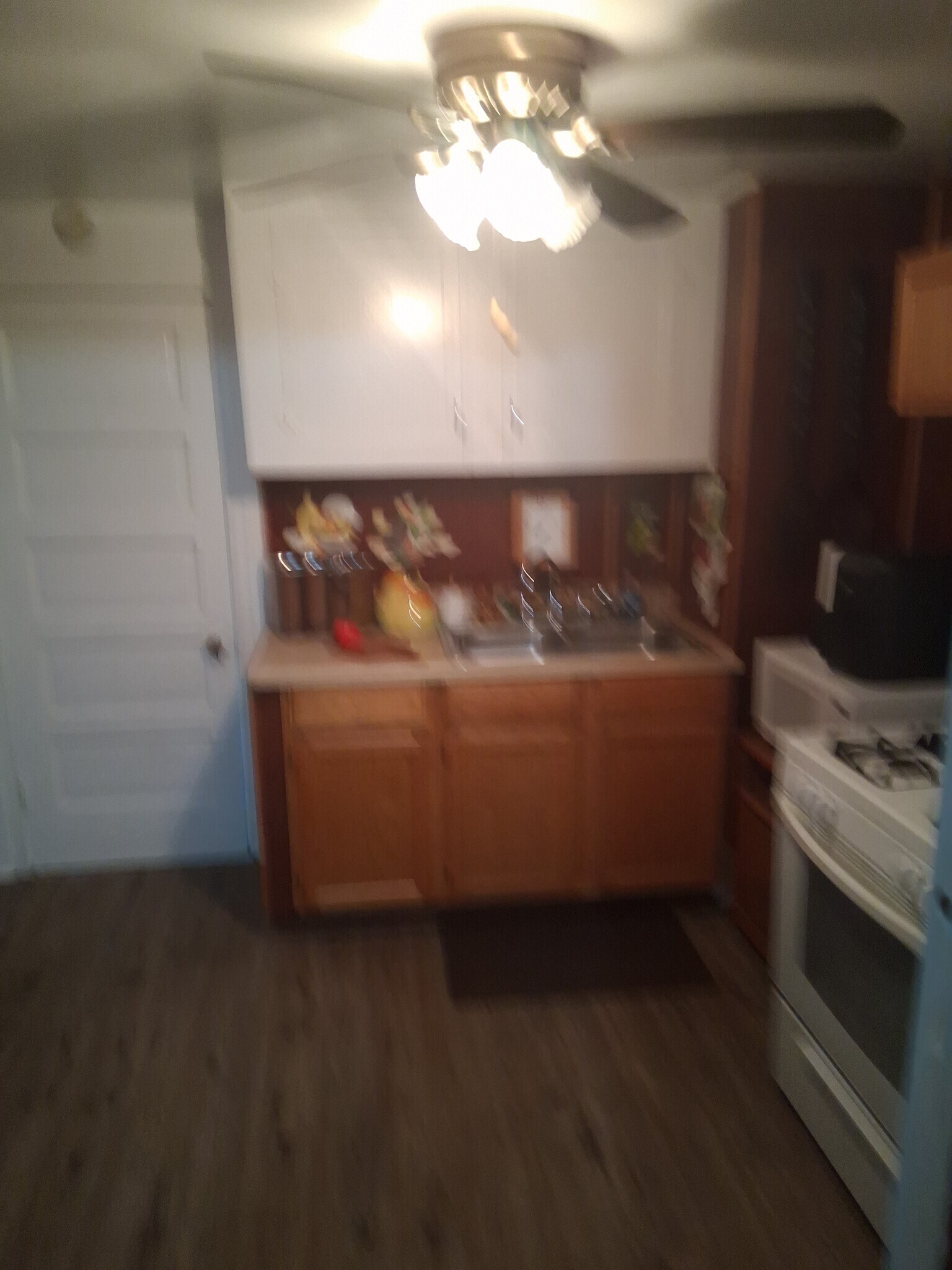 Building Photo - 448 E 157th St