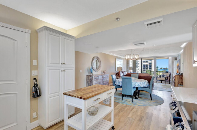 Building Photo - 100 Ocean Trail Way