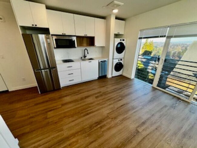 Interior Photo - Cypress Greenwood ~ The Heart of Phinney R...