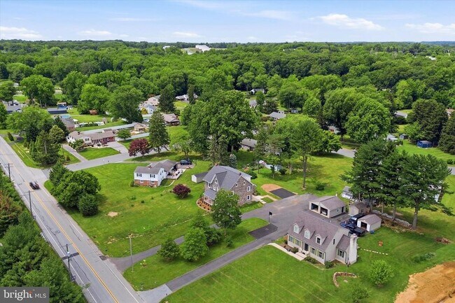 Building Photo - 1512 Naamans Creek Rd