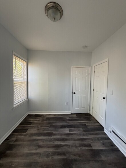 Building Photo - 59 N 15th St