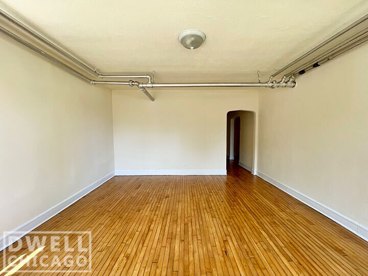 Building Photo - 2331 N Spaulding Ave