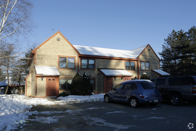 Building Photo - Breary Farms Apartments